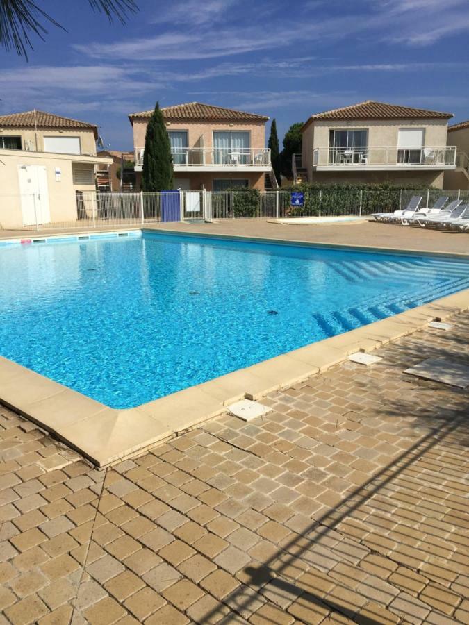 Residence Les Jardins Du Phoebus Appartement Грюїссан Екстер'єр фото